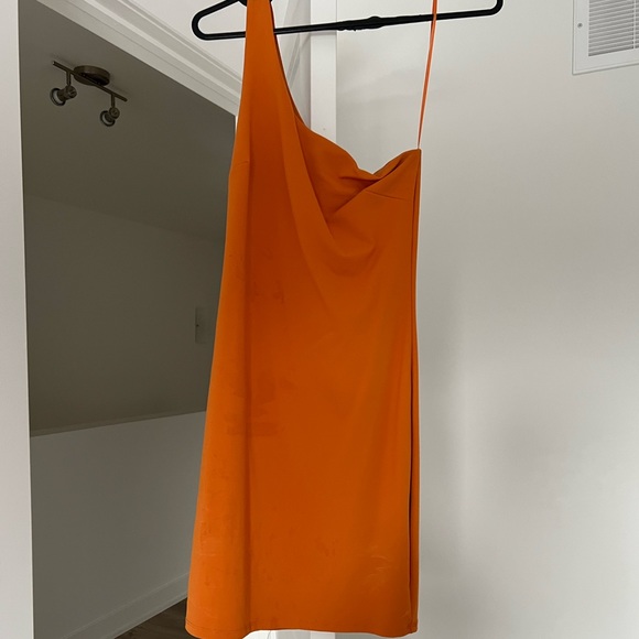 Dynamite dress. Worn once . Needs to be washed but in great condition otherwise - Picture 2 of 2